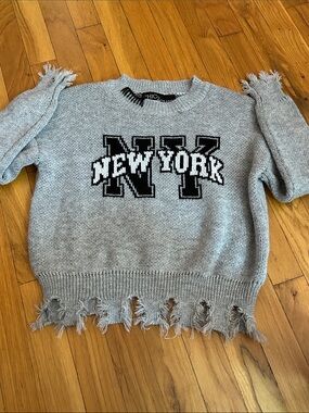 Gray 'New York' Frayed Hem Sweater